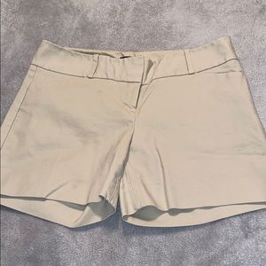 4/$10🎉The Limited shorts